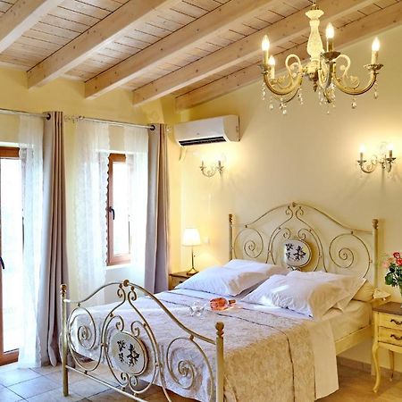 Castellmare Apartment Nafpaktos Екстериор снимка