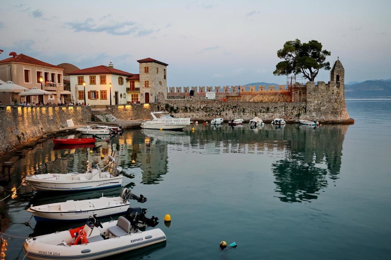 Castellmare Apartment Nafpaktos Екстериор снимка